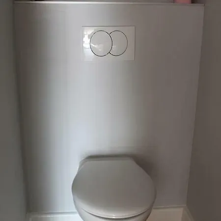 דירה Studio De Charme Au Pays De La Madeleine *
